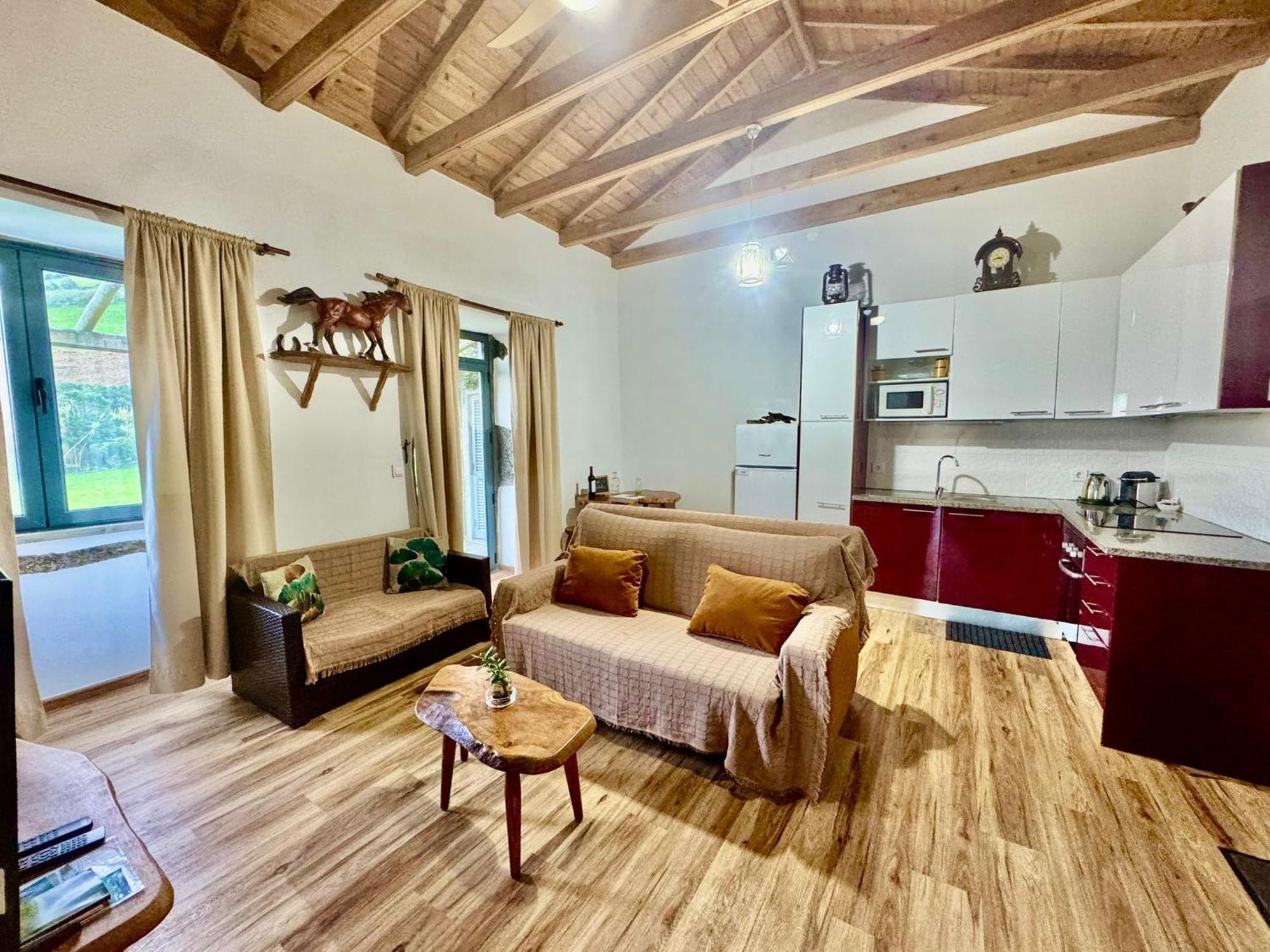 Апартаменти Casas Da Quinta Санта-Круш-даш-Флореш Екстер'єр фото